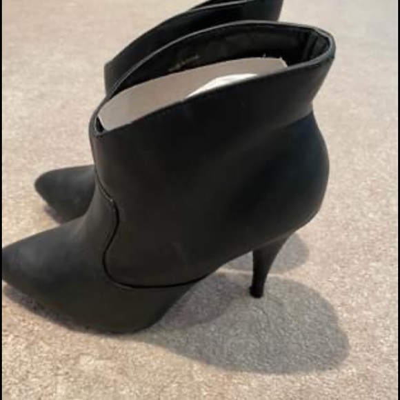 Ankle Boots - Picture 2 of 4